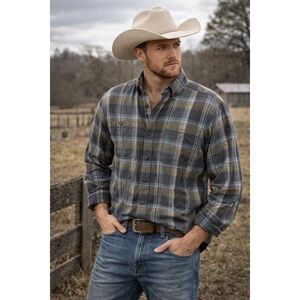 Duluth Trading Co Mens Plaid Flannel Shirt Long Sleeve Relaxed Fit Size L